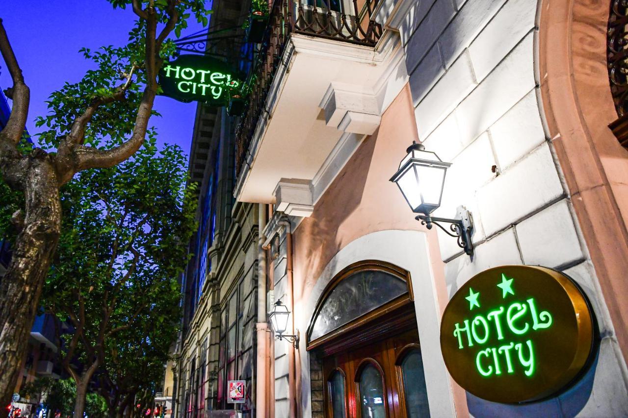 Hotel City